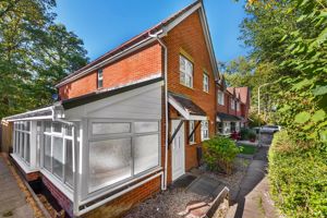 Photo 14- click for photo gallery